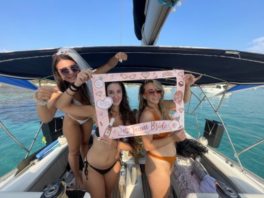 Chalkidike Sailboat Beneteau Oceanis Clipper alt tag text