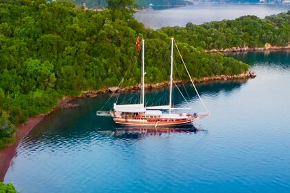 Hire Gulet Custom Ketch Marmaris