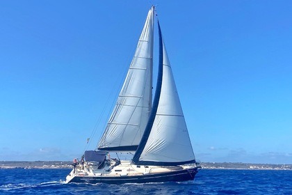 Charter Sailboat Beneteau Oceanis Clipper 393 Mahón