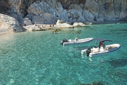 Noleggio Barca senza patente  Joker Boat 470 Cala Gonone