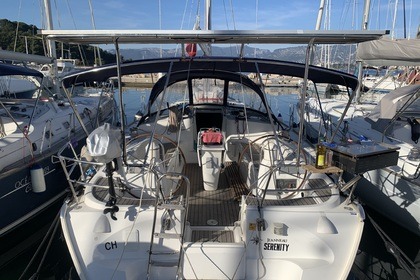 Charter Sailboat Jeanneau Sun Odyssey 43 Saint-Mandrier-sur-Mer