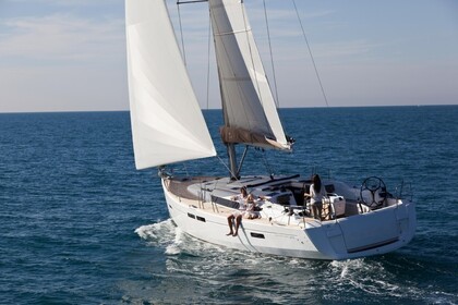 Miete Segelboot Jeanneau Sun Odyssey 479 - 4 cab. Amphoe Thalang