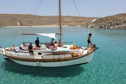 Hire Sailboat traditional wooden boat Mykonos