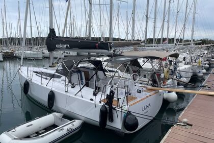 Verhuur Zeilboot Elan Marine Elan E4 Pula