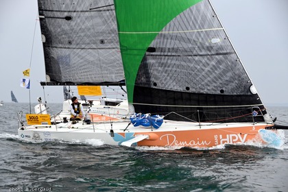 Hire Sailboat Beneteau Figaro Lorient