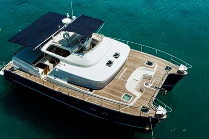 Rental Motorboat LAGOON 43 POWER Cannes
