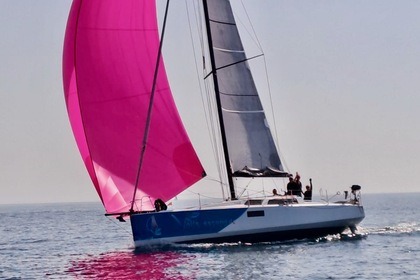 Hire Sailboat Pogo Structures Pogo 36 La Forêt-Fouesnant