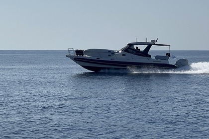 Charter Motorboat dromor commander40 Kavala Port