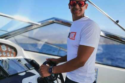 Rental Motorboat Sunseeker Portofino 35 Adeje
