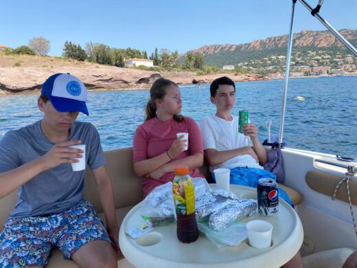 Saint-Raphaël Motorboat Sportlake Vedette quiccksilver alt tag text