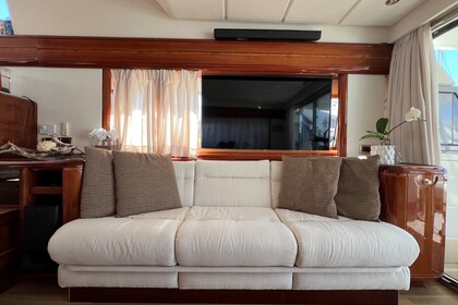 Charter Motor yacht Posillipo Technema 60 Palau