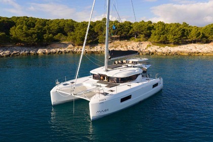 Verhuur Catamaran Lagoon-Bénéteau Lagoon 43 - 4 + 2 cab. Šibenik
