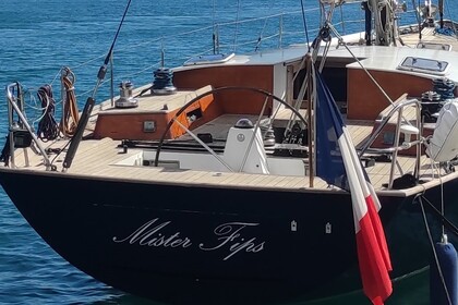 Hire Sailboat Sublime Voilier privatisé Unique Marseille