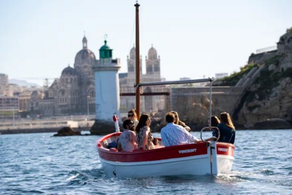 Rental Motorboat Barquette Marseillaise Vincent Marseille