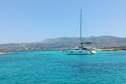Charter Catamaran Lagoon LAGOON 42 Naxos