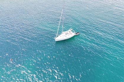 Rental Sailboat Beneteau First 310 Canet-en-Roussillon
