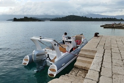 Hire RIB Honda 6m 100HP Korčula