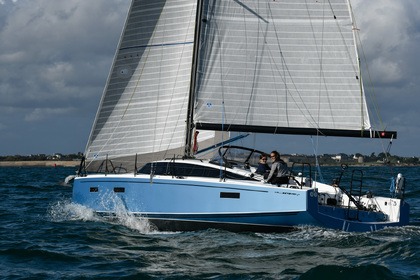 Charter Sailboat JPK JPK 39 FC La Rochelle