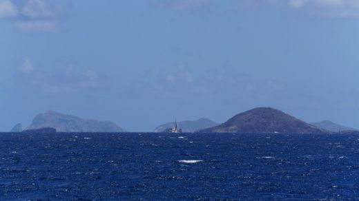 Arrondissement Le Marin Catamaran 2022 ISLA 40 alt tag text