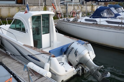 Location Bateau à moteur BENETEAU Antares 6.20 Deauville