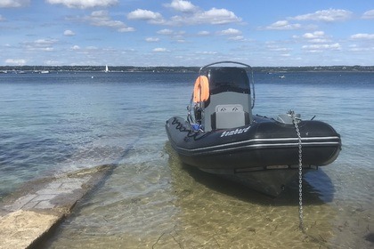 Charter Motorboat Bombard Explorer La Forêt-Fouesnant