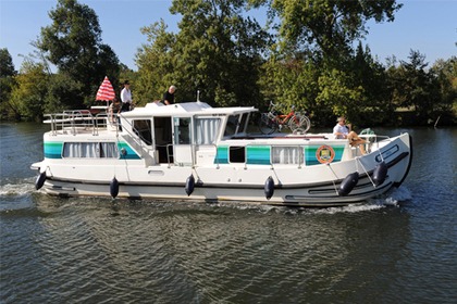 Rental Houseboats Classic Penichette 1165 FB Carnon