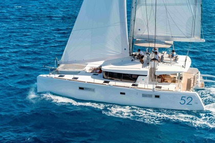 Charter Catamaran Lagoon Lagoon 52 F Saint-Tropez