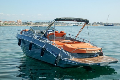 Rental Motorboat Cranchi Endurance 30 Antibes