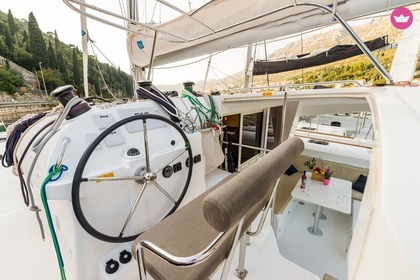 Verhuur Catamaran LAGOON LAGOON 400 S2 Trogir