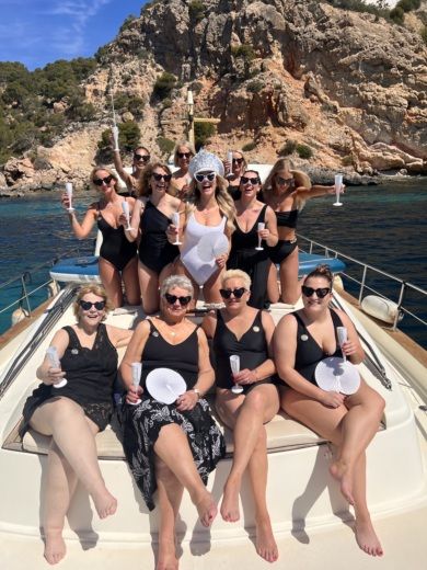 Palma de Majorque Motorboat scanner one alt tag text