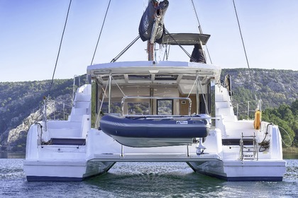 Hire Catamaran Catana Group Bali 4.2 - 4 + 1 cab. Skradin