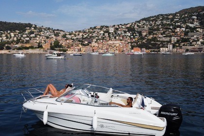 Location Bateau à moteur Beneteau Cabrio 650 Flyer Beaulieu-sur-Mer