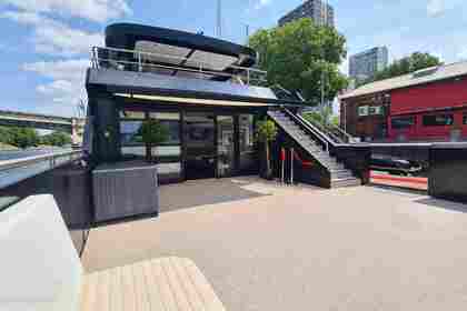 Verhuur Motorjacht La Perle Noire 100% éléctrique Parijs