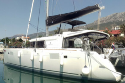 Charter Catamaran Lagoon Lagoon 450 F Kaštel Gomilica