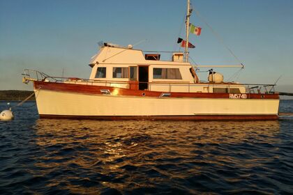 Rental Motorboat GRAND BANKS Grand Banks 42 Lido di Venezia