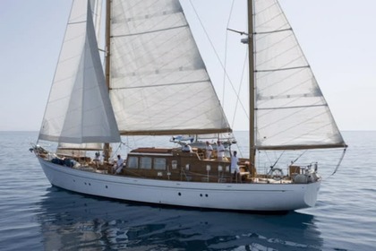 Alquiler Velero VIUDES  LAURENT GILES KETCH BERMUDIEN Sète