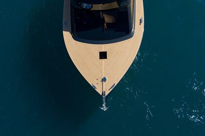 Rental Motorboat Colnago 38 Split