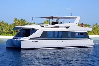 Charter Motor yacht Overblue Overblue 54 Malé