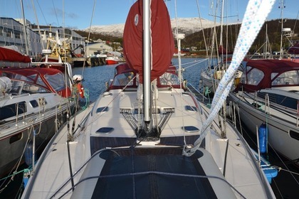 Charter Sailboat Delphia 47 Tromsø