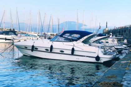 Hire Motorboat Innovazione e Progetti Mira 37 Torre del Greco