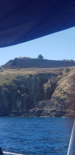 Saint-Cyprien Sailboat Jeanneau Attalia alt tag text