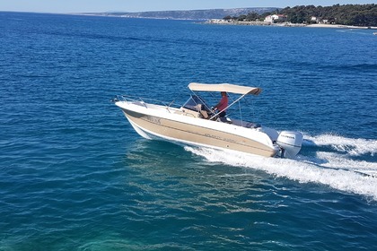 Charter Motorboat Atlantic Marine Open 670 Krk