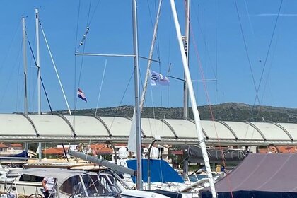 Verhuur Zeilboot Bénéteau Oceanis 34.1 Marina Frapa