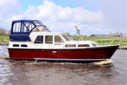 Hire Motorboat AQUANAUT 1000 Terherne