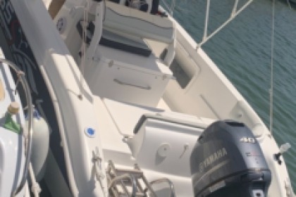 Rental Motorboat porto Barca Trimarchi 555 Syracuse