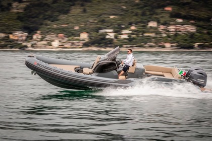 Location Semi-rigide SACS STRIDER 900 Calvi