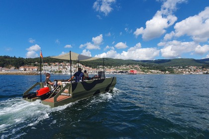 Rental Motorboat Landing Cat 01 Pontevedra