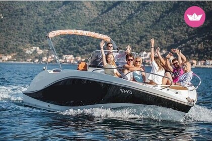 Location Bateau à moteur Oki Boats Barracuda 686 WA Kotor