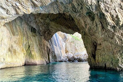 Rental Motorboat Marinello Eden 590 Paxi