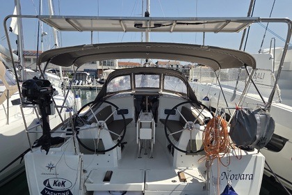 Rental Sailboat Jeanneau Sun Odysey 349 Pirovac